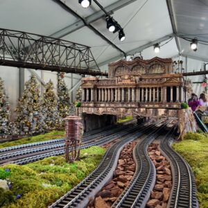 holiday train show